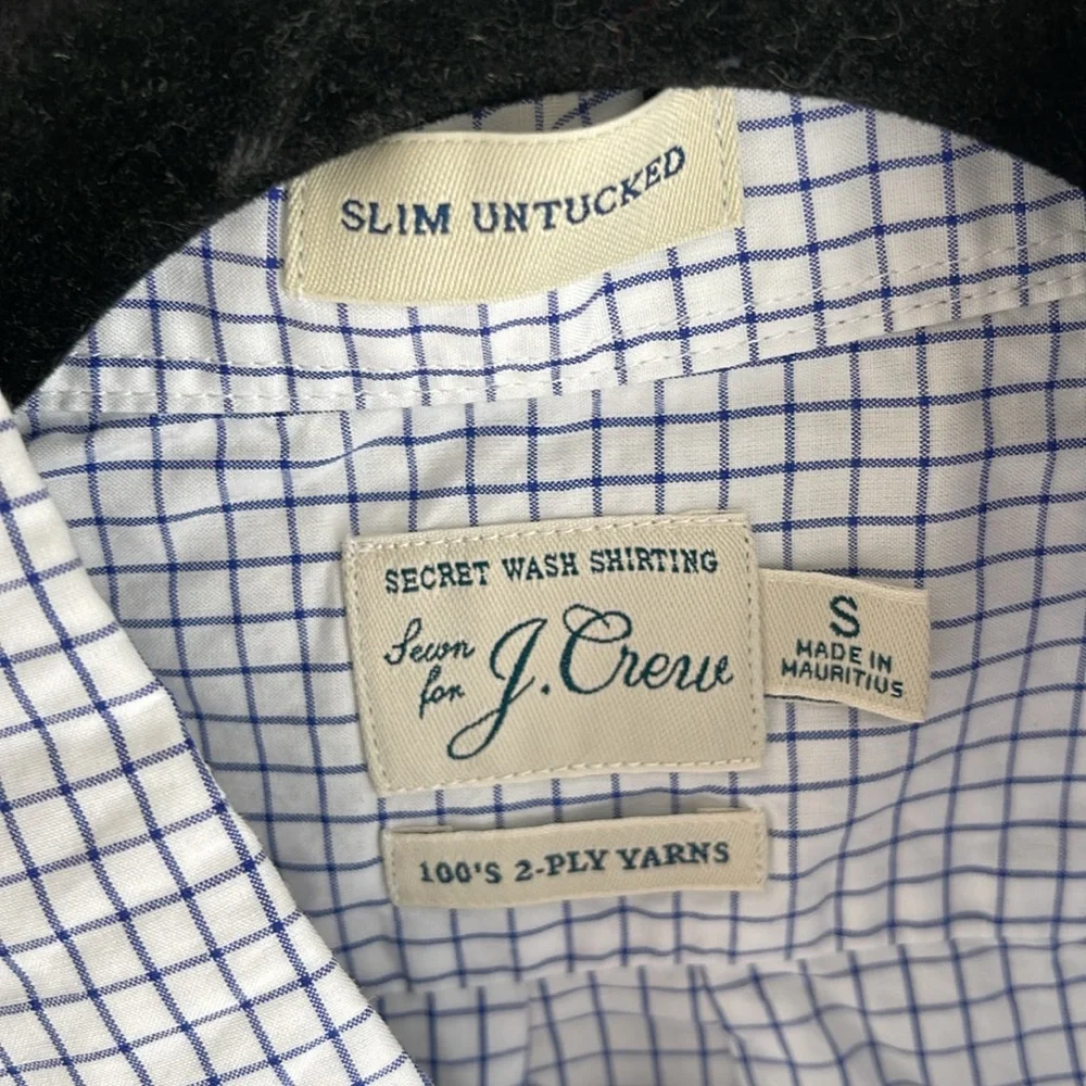 J. Crew Men's White and Blue Plaid Button Down Shirt